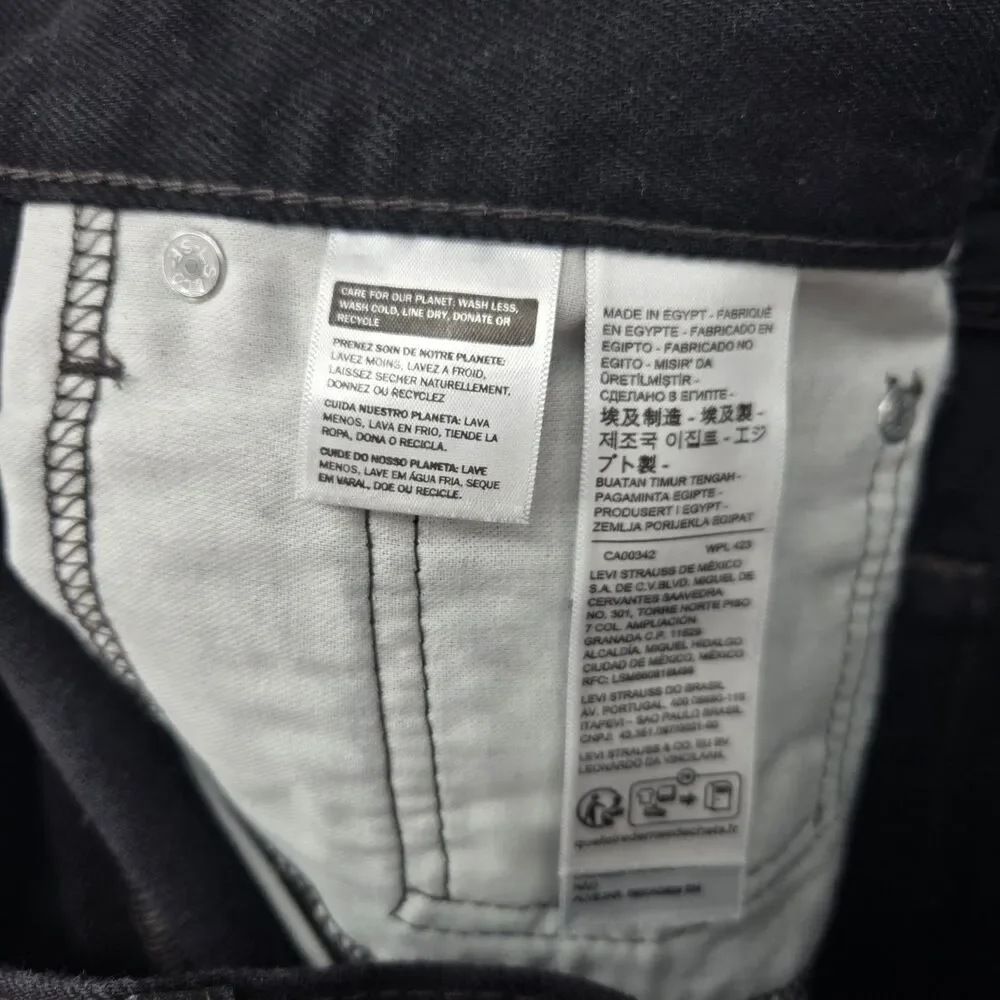 NWT Levis 505 Denim Jeans Mens 36x30 Regular Fit Straight Leg Black 100%‎ Cotton